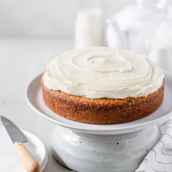 How to Bake a 3-Layer Cake in 1 Hour