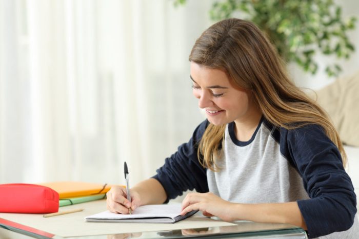 Tips study school students college productive studying good help get grades high hacks tricks infographs infographic encouragement simple exam finals