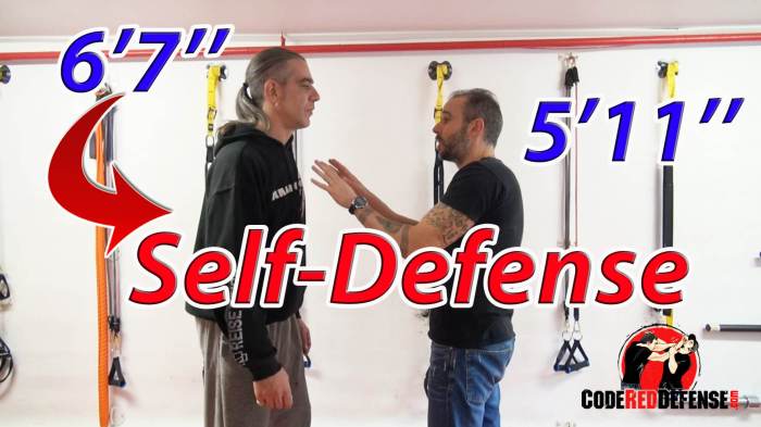 Defend yourself attacker against taller Defend yourself attacker against taller