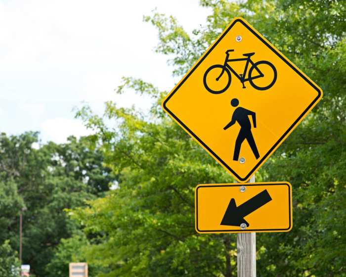 Pedestrians peatones drivers sanciones epermittest crossings penalties crossing bicycles peatonales cruces reglas vulnerable